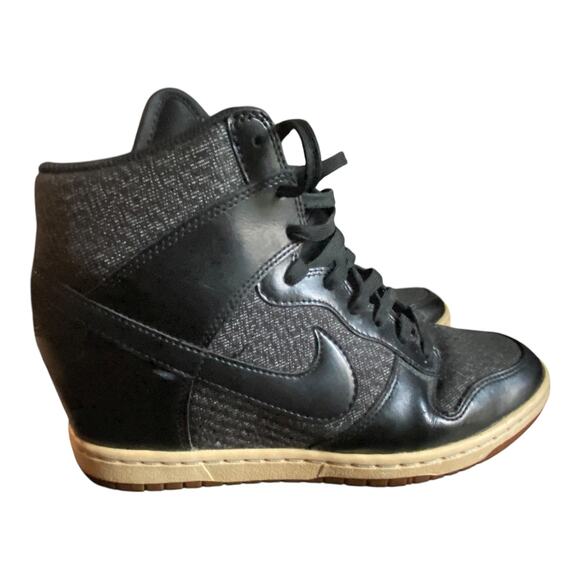 Nike Dunk Sky High Black Hidden Wedge Sneaker Womens 8 Wool Tweed 64487-003 - Picture 3 of 12